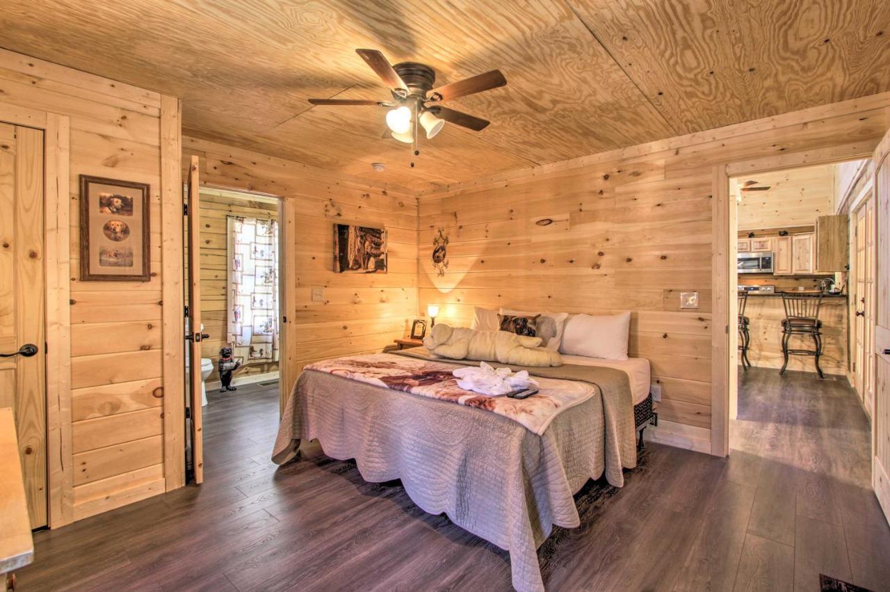 The Phoenix Cabin With Hot Tub In Gatlinburg! Exterior foto